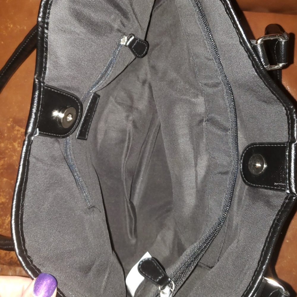 EUC Style&Co. Black purse. - Picture 6 of 7